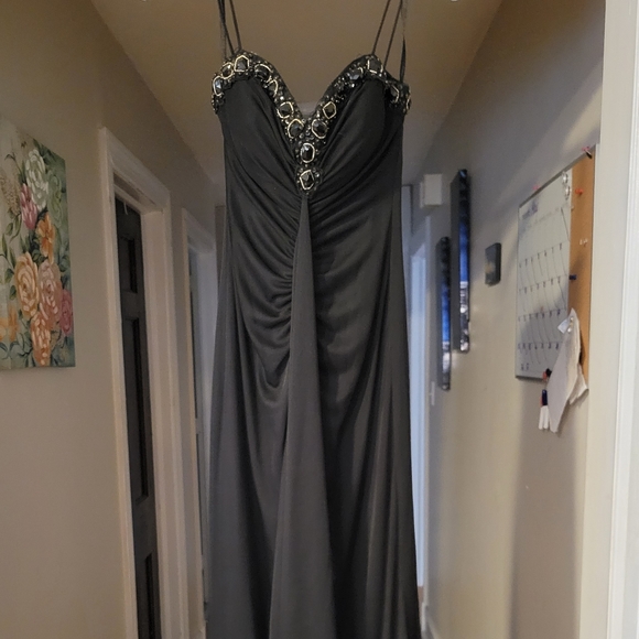 Prom Dress - Picture 1 of 4